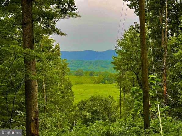 Whitney Ln, Bentonville, VA 22610