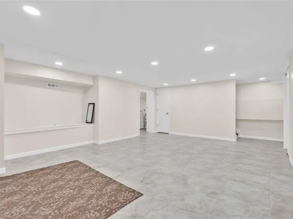 111-09 62nd Drive image 32 of 46