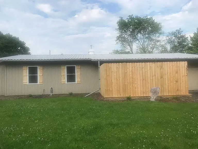 3512 N Kingsley Dr — Photo 16