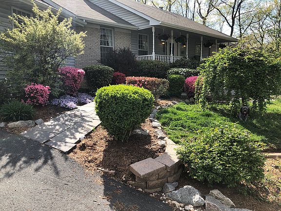 4th image of 16218 Sunny Knoll Dr