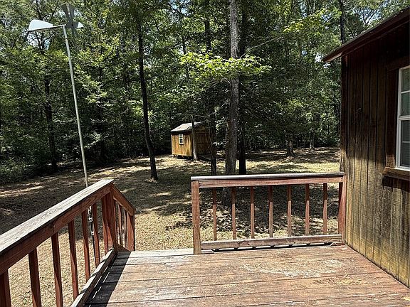 3rd image of 1470 Private Road 8060