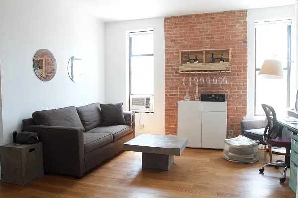 Rented by Trion Real Estate Management | media 7
