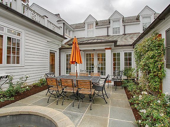 4th image of 7309 Kentfield Dr
