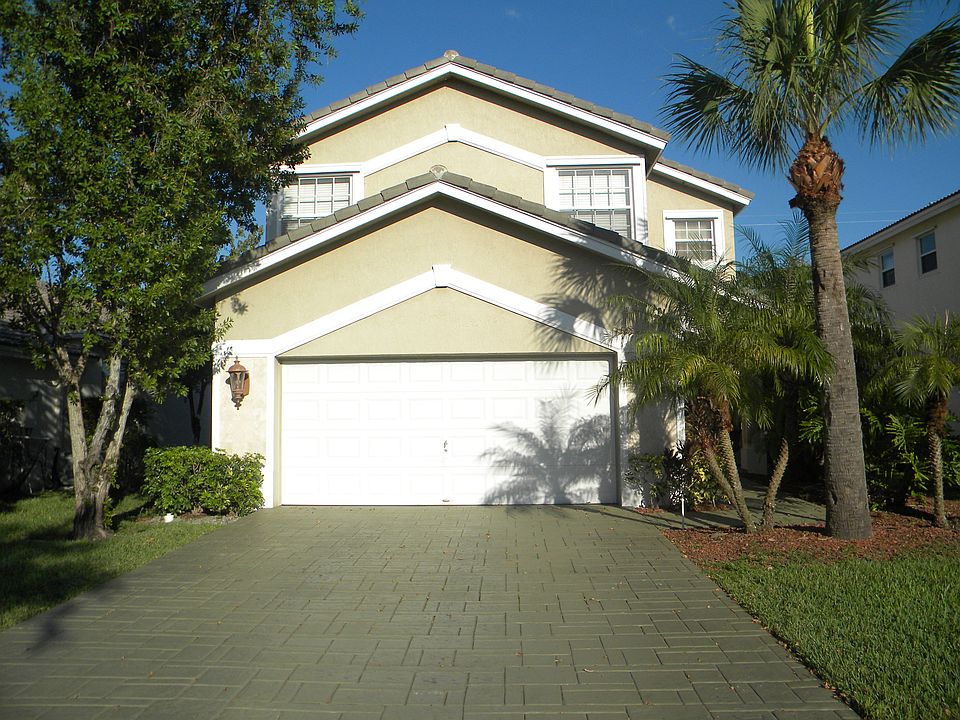 1st image of 7600 NW 70th Ave