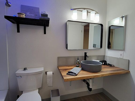 3rd image of 8101 N 33rd Dr Unit 2