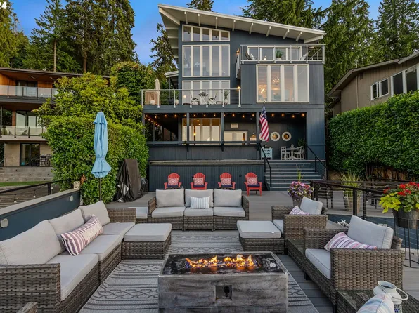 1551 Lake Front Rd, Lake Oswego, OR 97034