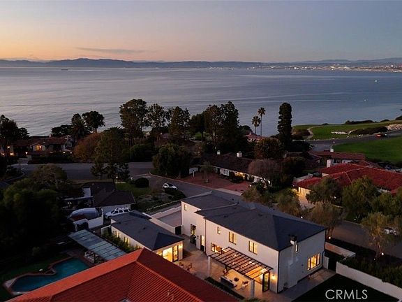 3rd image of 704 Apsley Rd