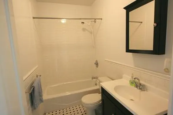 Rented by Corcoran | media 17