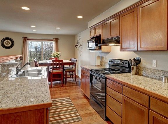 5th image of 4867 148th St NE