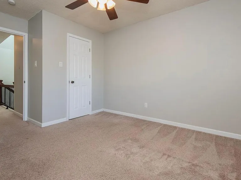 2032 Silent Spring Dr — Photo 11