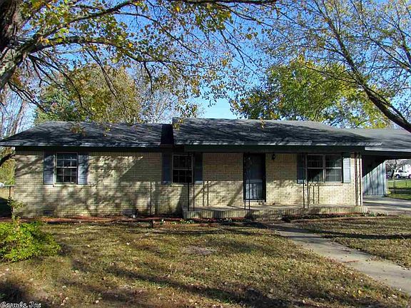 2nd image of 1408 Sylvia Dr