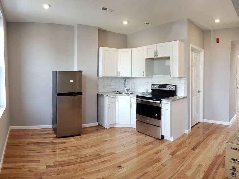 1229 Point Breeze Ave #2 — Photo 11