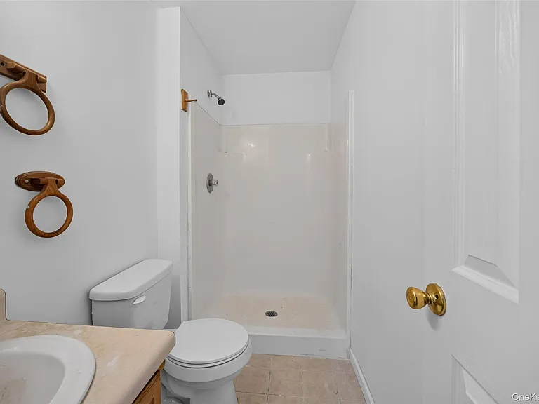 41 Genung St #41 — Photo 25