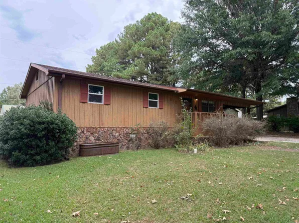 815 Pinewood Dr, Paragould, AR 72450