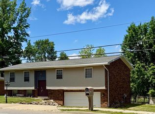 8166 W Outer Lincoln Ave, Newburgh, IN 47630