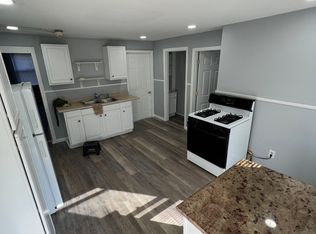 24 Manchester St #28, West Warwick, RI 02893