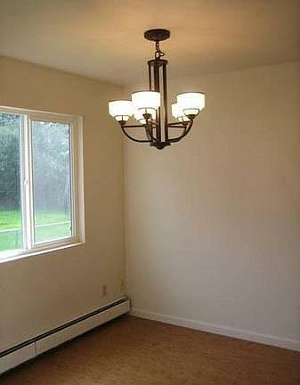 Separate Dining Area!
