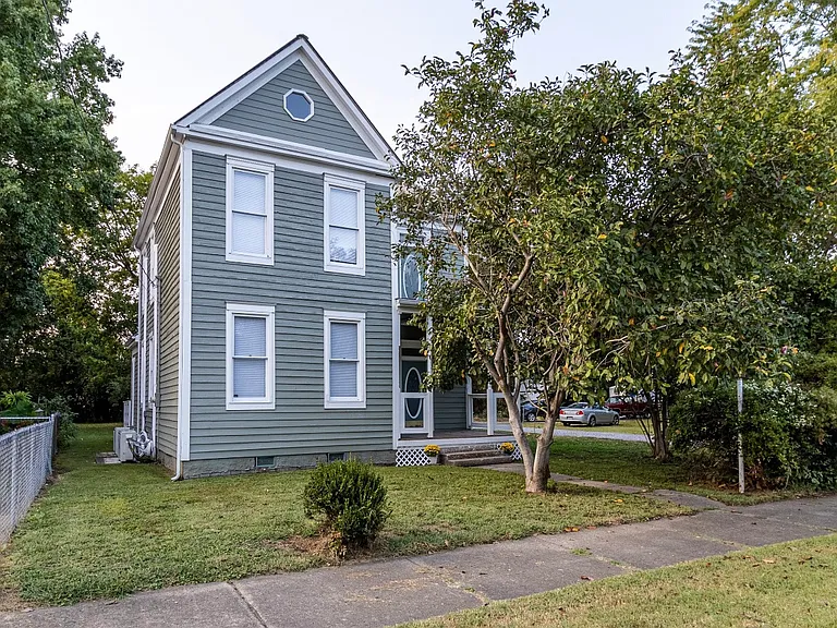 721 Martin Luther King Jr Dr — Photo 3