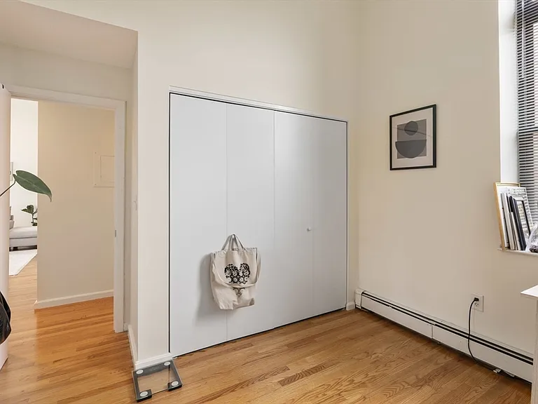 80 Beaumont St #204 — Photo 18