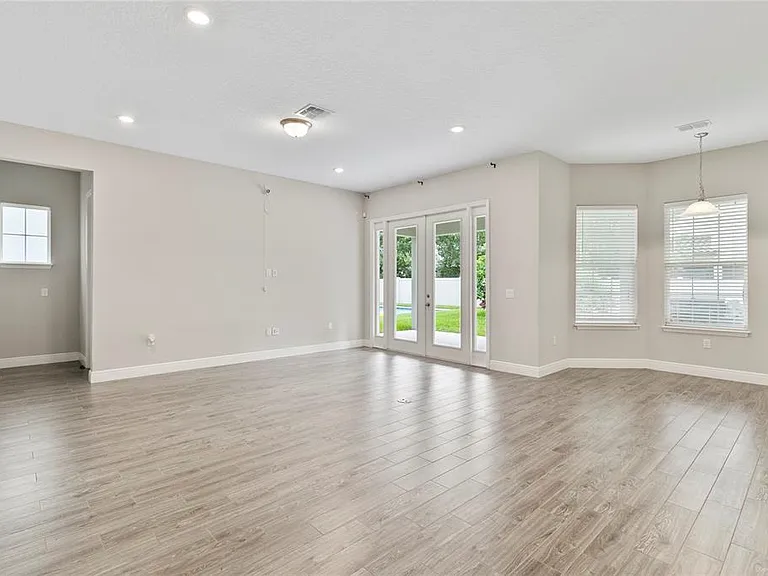 8764 Powder Ridge Trl — Photo 5