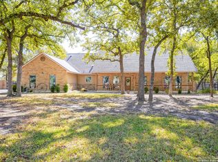 569 Rose Branch Dr, La Vernia, TX 78121
