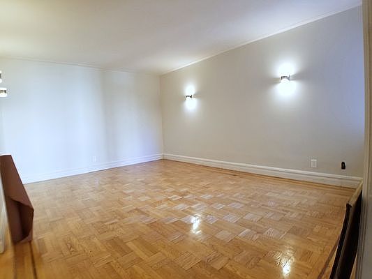 3rd image of 68 E 19th St #4L
