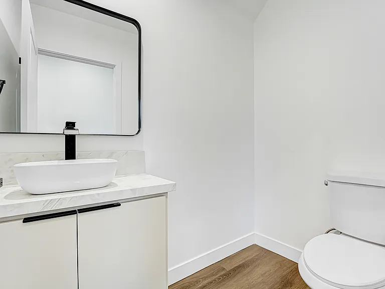 5348 Oakland St — Photo 19