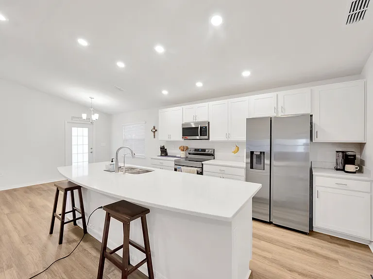 1072 Aruba Ave — Photo 15