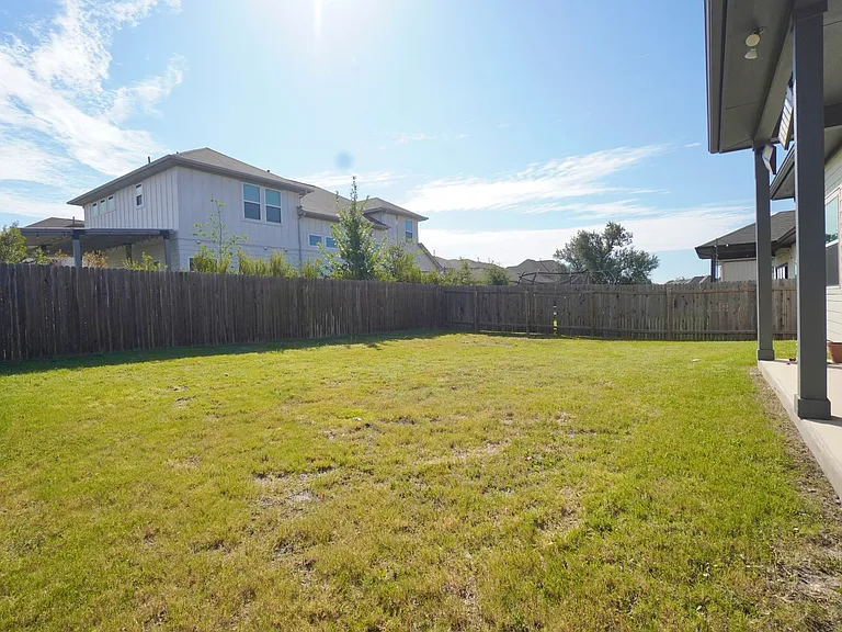 445 Arrowhead Vine St — Photo 34