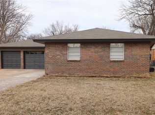 8309 NW 34th St, Bethany, OK 73008