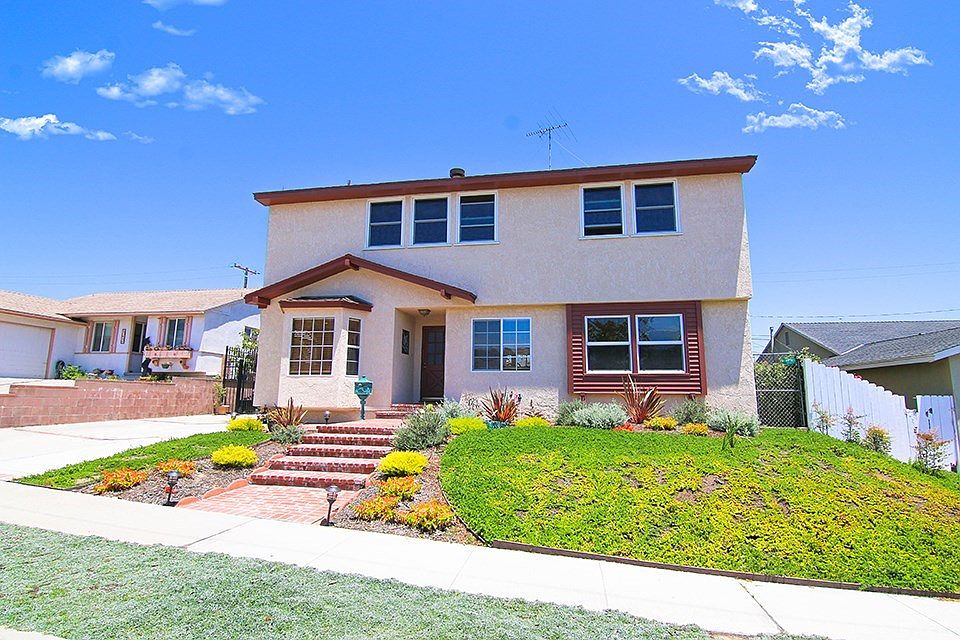 1st image of 21510 Redbeam Ave