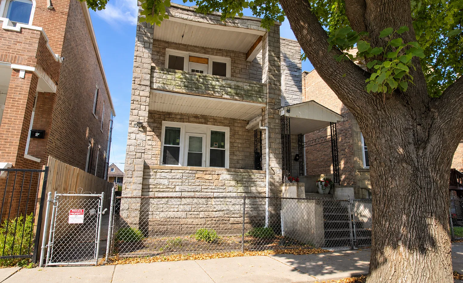 3 bed, 905 sqft, $1,800 — Photo 4