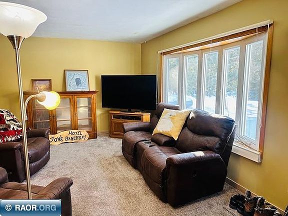 2nd image of 4858 Vermilion Trl
