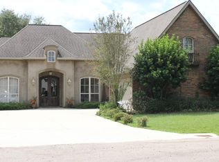 18130 Ashton Dr, Hammond, LA 70403