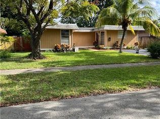 7802 NW 73rd Ave, Tamarac, FL 33321