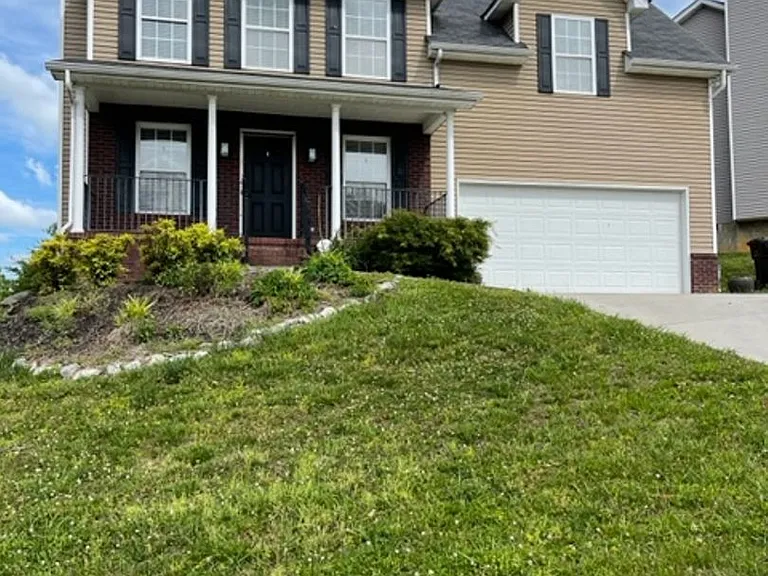 4903 Falling Star Ln — Photo 1
