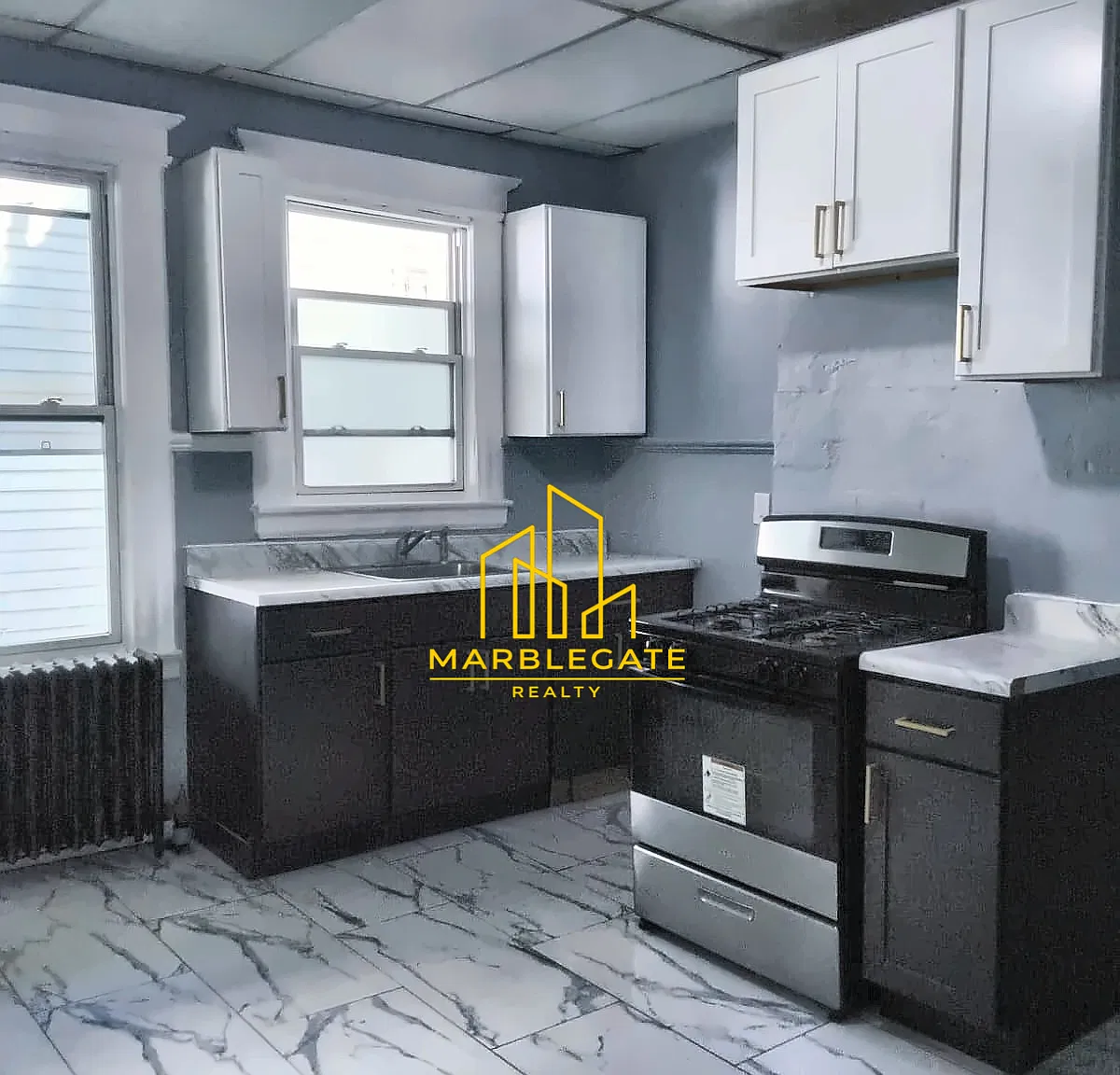 4 bed, 1.5 bath, $2,300 — Photo 1