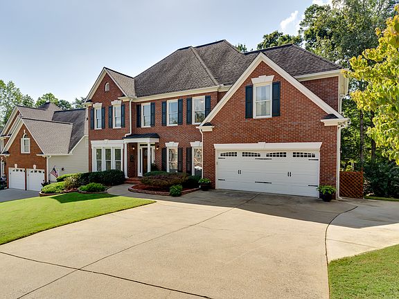 2nd image of 4747 Outlook Way NE