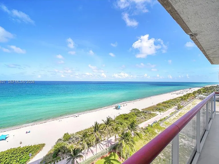 6767 Collins Ave #1110 — Photo 25