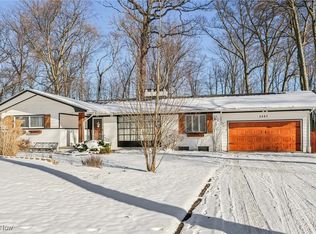 3587 Frawood Dr, Uniontown, OH 44685