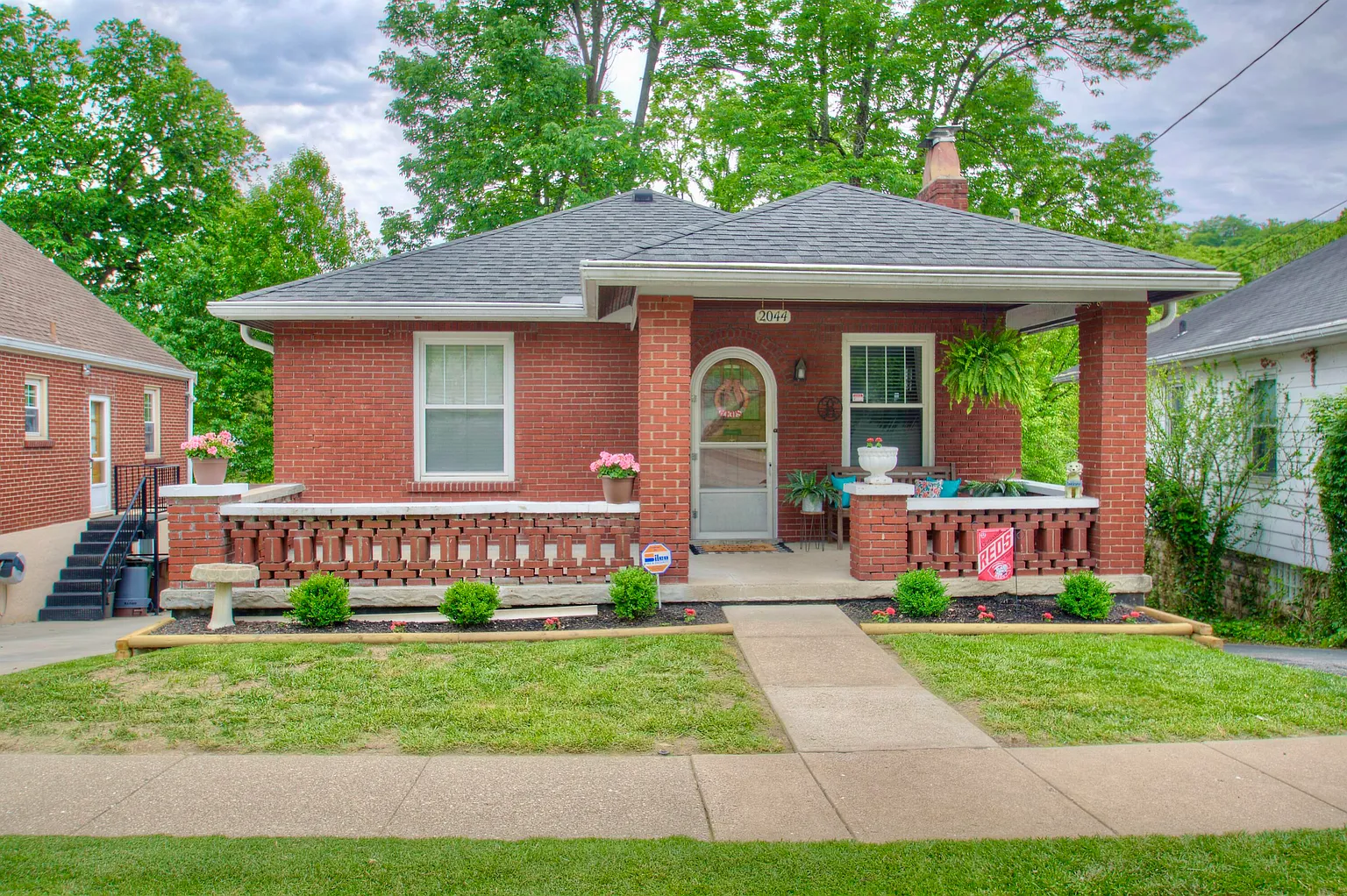 2044 New Linden Rd photo 1