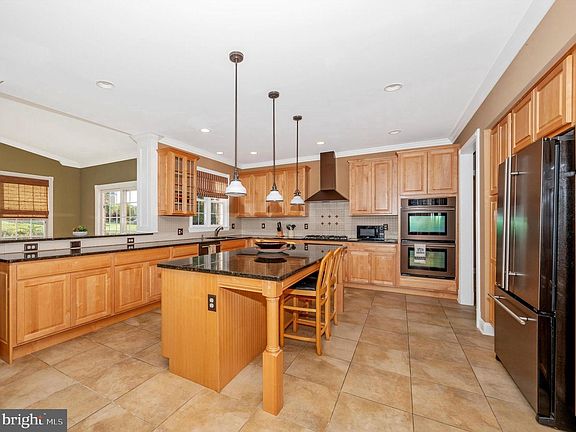 5th image of 10935 Sassan Ln
