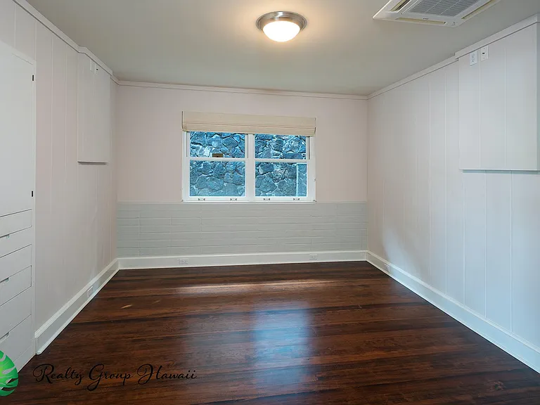 1944 Ualakaa St — Photo 18