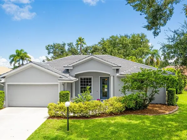 5499 Oak Crest Blvd, Sarasota, FL 34233