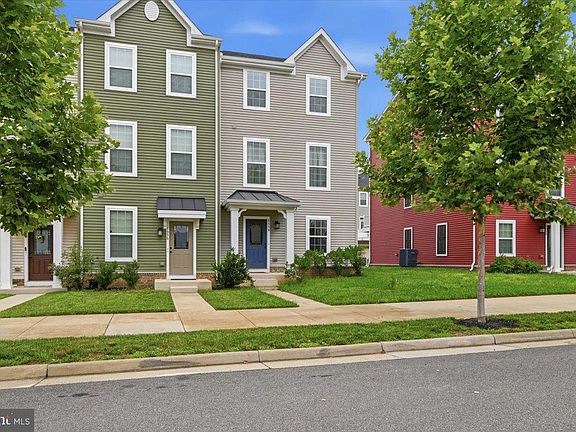 2nd image of 7554 Hancock St