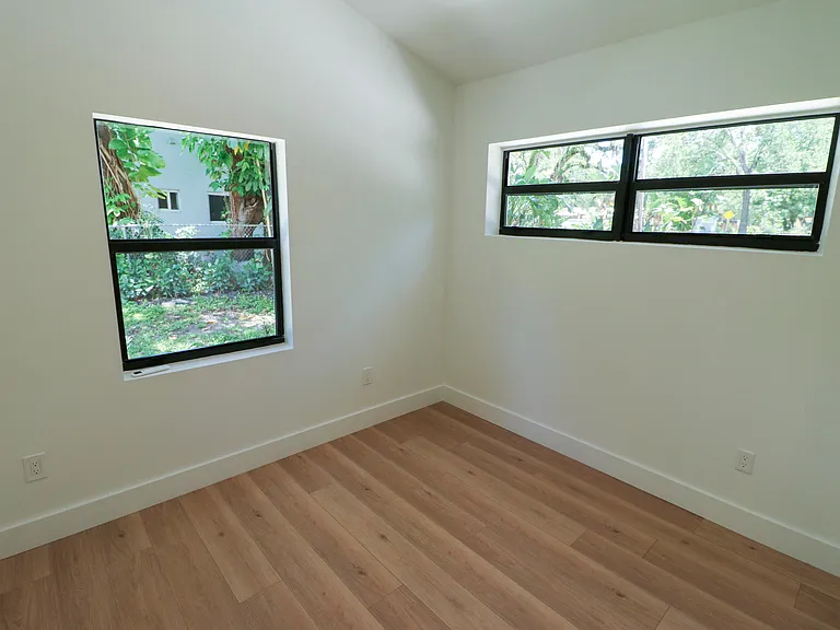 2101 Riverland Rd — Photo 7