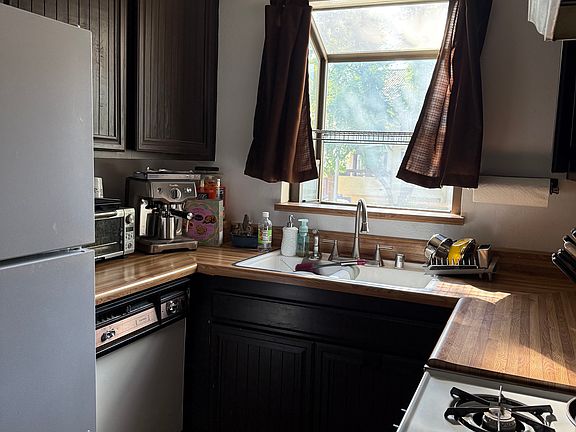 2nd image of 27921 Tyler Ln Unit 727