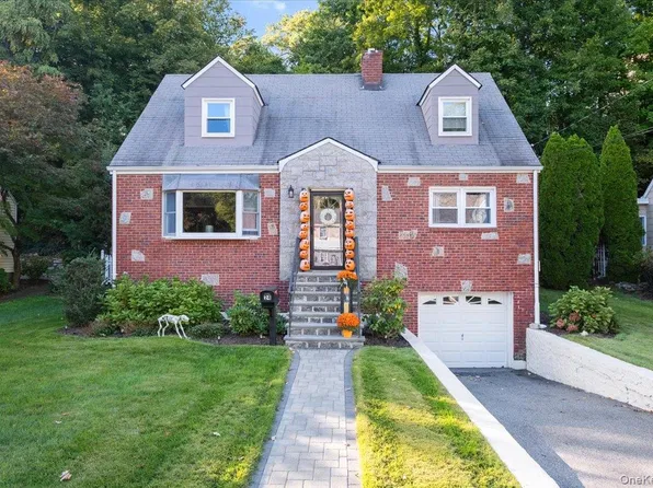 24 Dogwood Drive, Scarsdale, NY 10583
