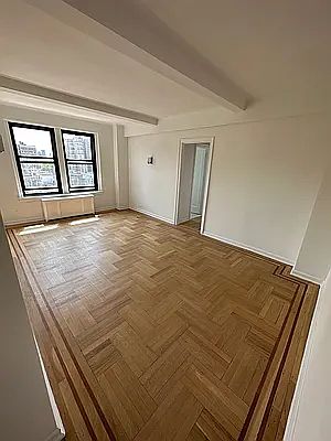 3rd image of 110 W 86th St APT 14C