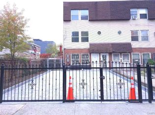 2096 Randall Ave, Bronx, NY 10473